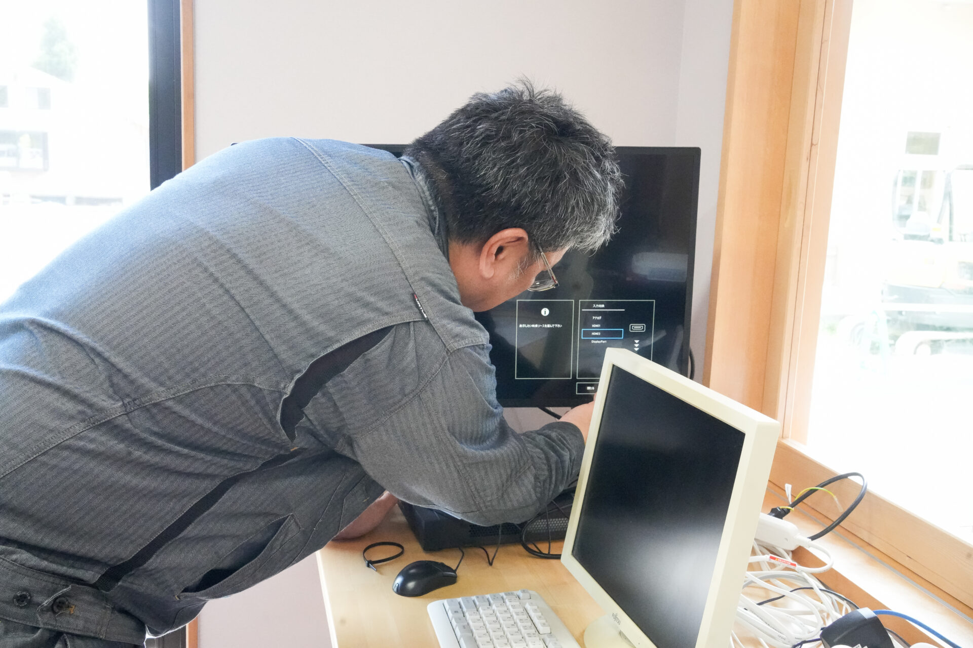 <br />
<b>Warning</b>:  Undefined variable $slider01_img10 in <b>/home/xs544655/kanata1101.com/public_html/kanatarou/wp-content/themes/kanata/single-works.php</b> on line <b>118</b><br />
<br />
<b>Warning</b>:  Trying to access array offset on value of type null in <b>/home/xs544655/kanata1101.com/public_html/kanatarou/wp-content/themes/kanata/single-works.php</b> on line <b>118</b><br />
